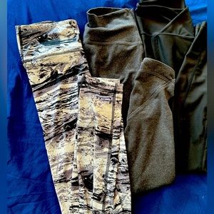 Women’s workout leggings 3 pack- small